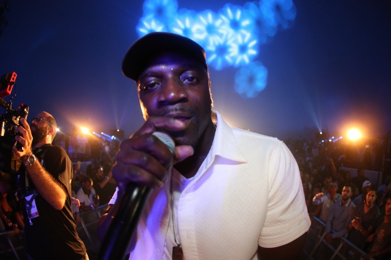 The WHITE Experience Feat. AKON Part 1